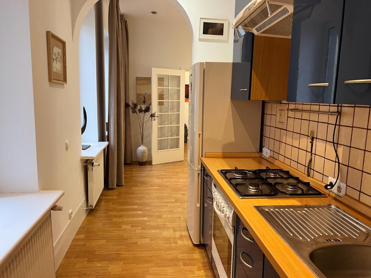 Maironis Apartment 3 Kaunas Buitenkant foto